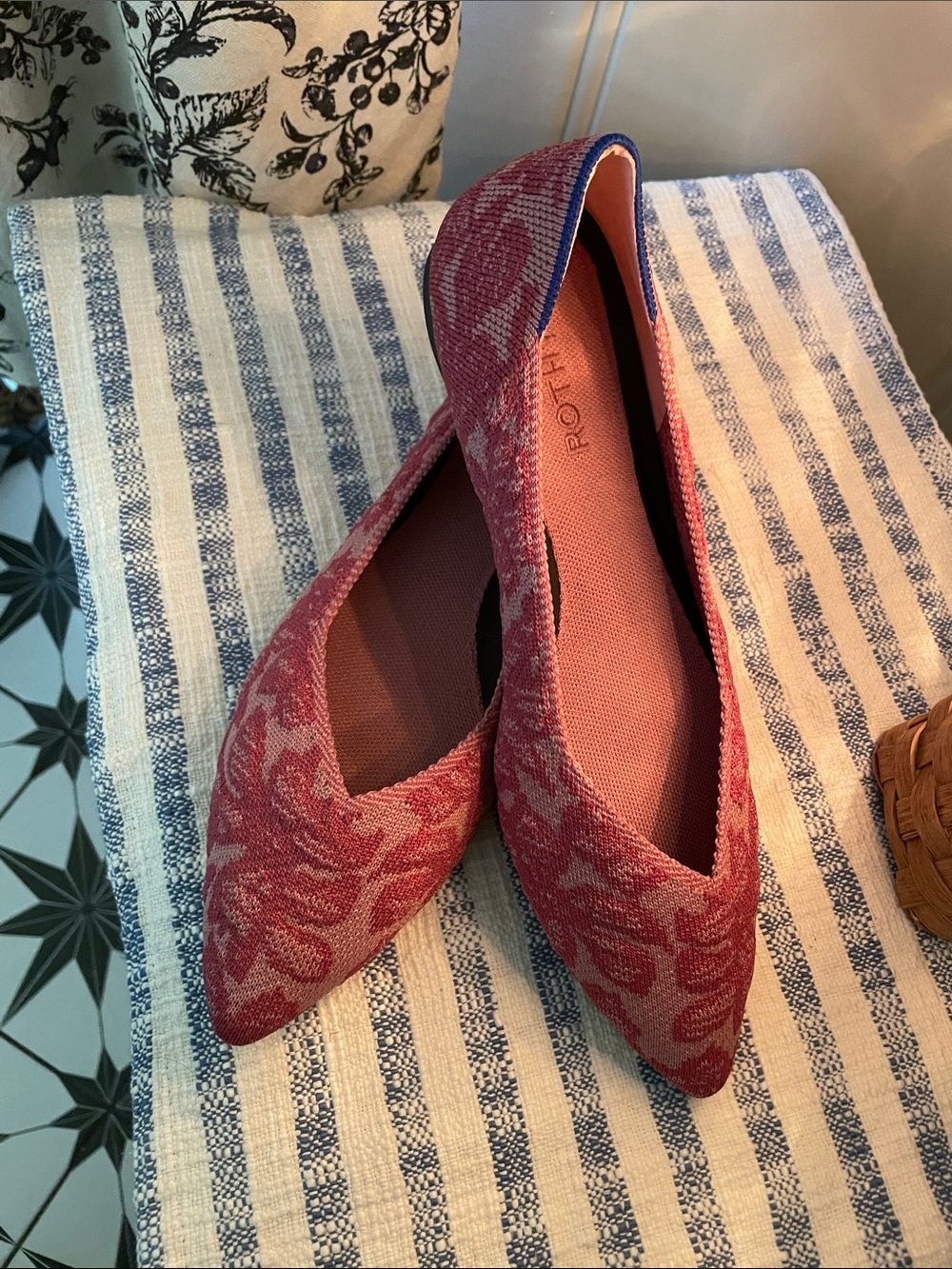 ROTHY’S: Point II “Hibiscus Chantilly”